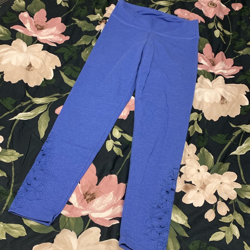 Aerie chill leggings